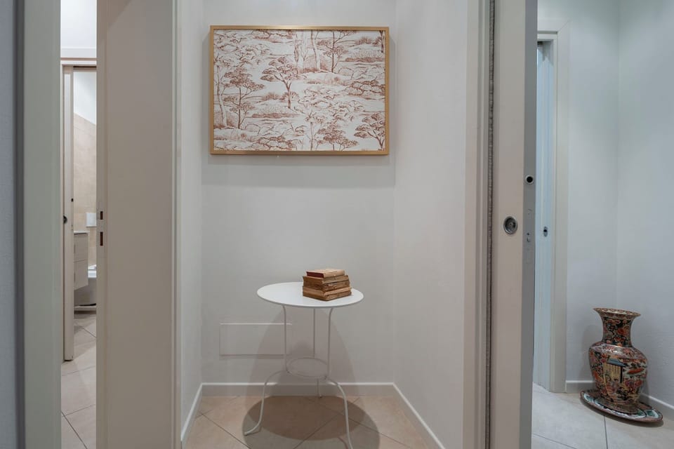 Apartment, 3 Bedrooms | Bathroom | Shower, hair dryer, bidet, towels