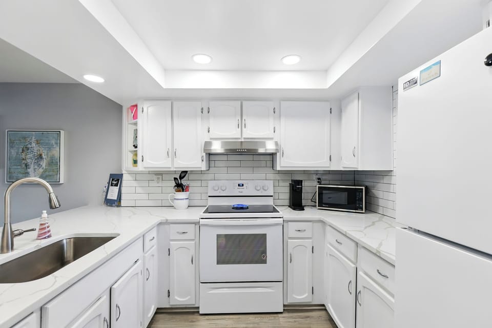 Fully equipped kitchen