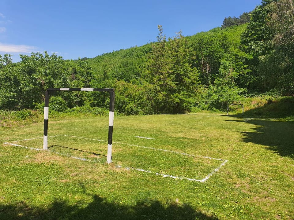 Bungalow, 1 Bedroom, Smoking, Balcony | Children's area