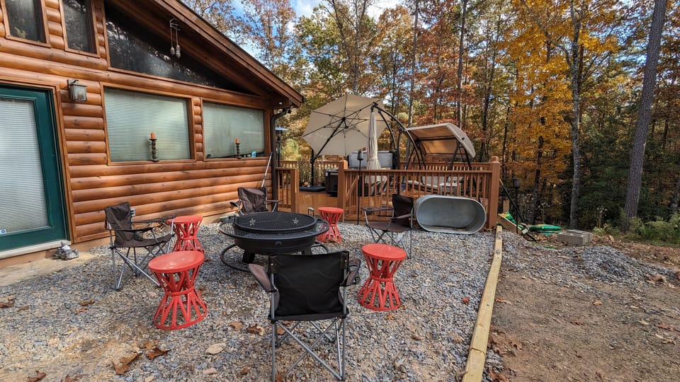 2nd Fire Pit/Outdoor Grill behind Main Cabin by HydroSpa
