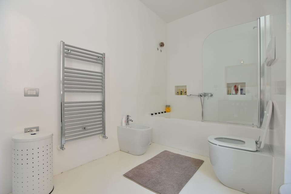 IzzHome Light Apartment in Cagliari