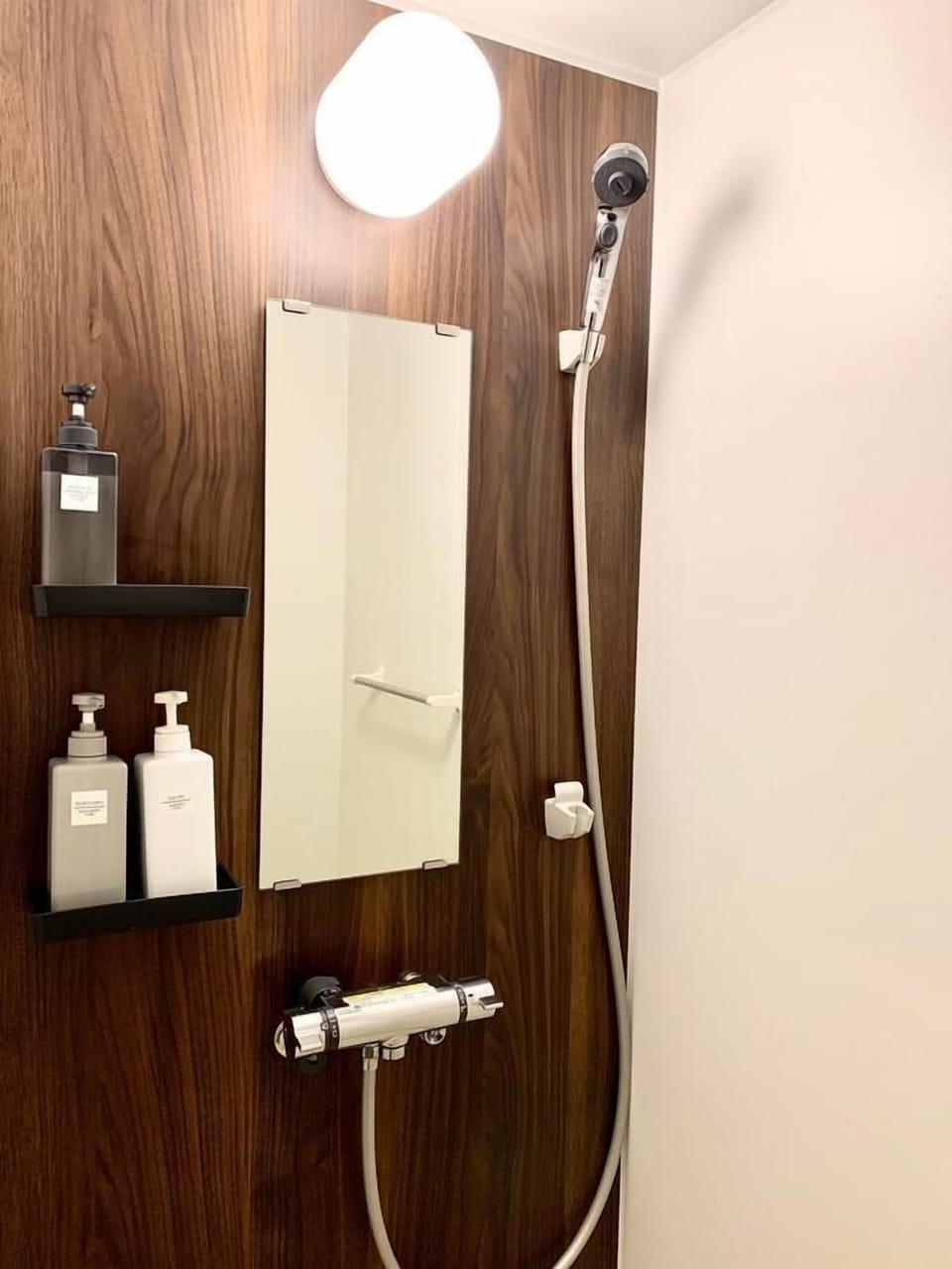 Twin Room, Non Smoking | Bathroom | Shower, free toiletries, hair dryer, electronic bidet