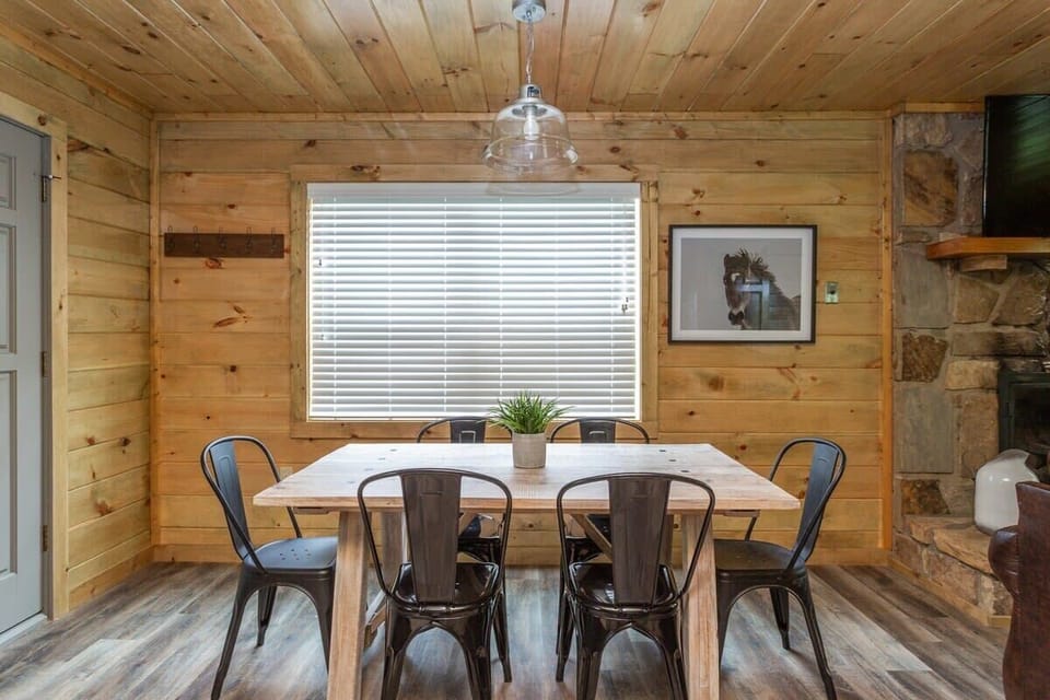 Beautiful Dining Table!