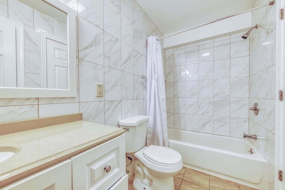 Bright bathroom