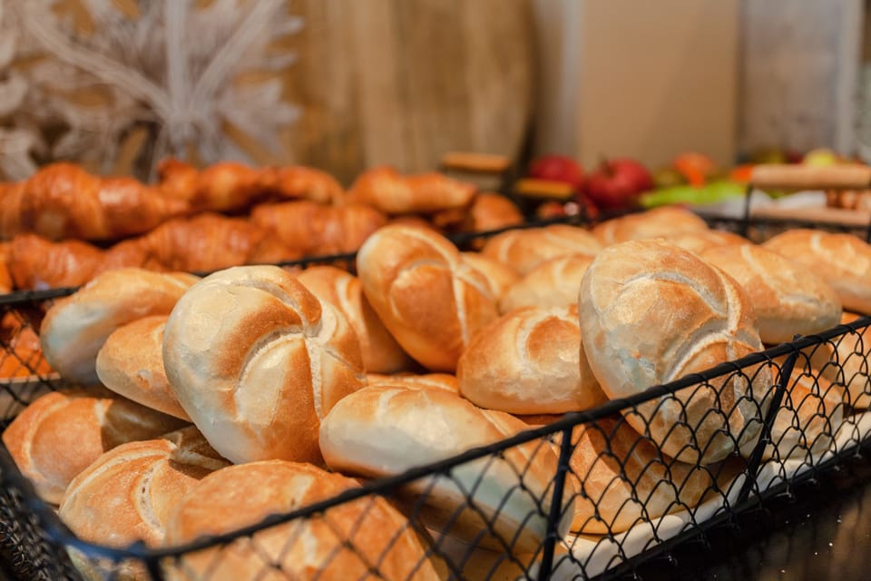 Daily continental breakfast for a fee