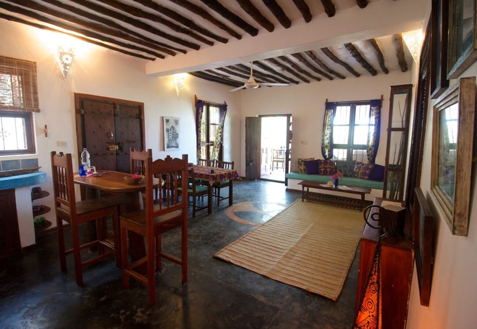 Family Villa | In-room dining