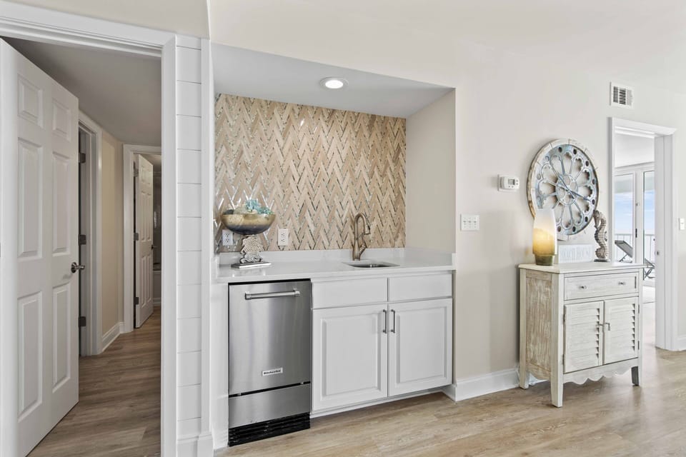Wet Bar