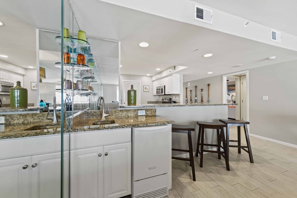 Wet Bar
