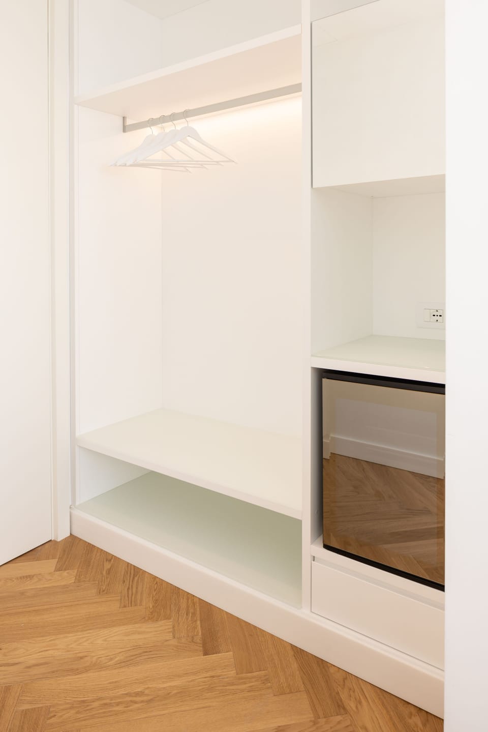 Down comforters, memory foam beds, minibar, in-room safe