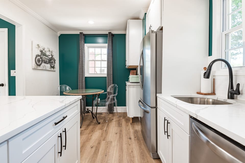 Fully Stocked Kitchen