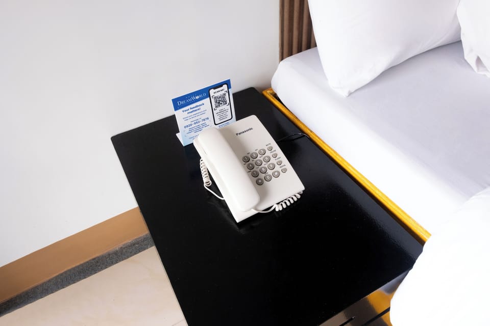 Mega Suite | Free WiFi, bed sheets