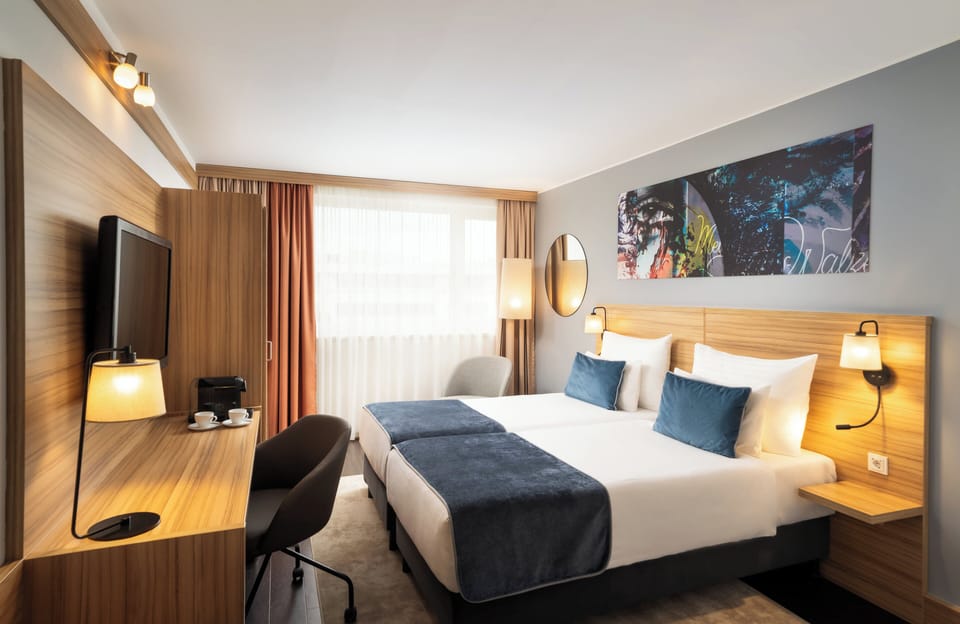 In-room safe, desk, blackout drapes, soundproofing