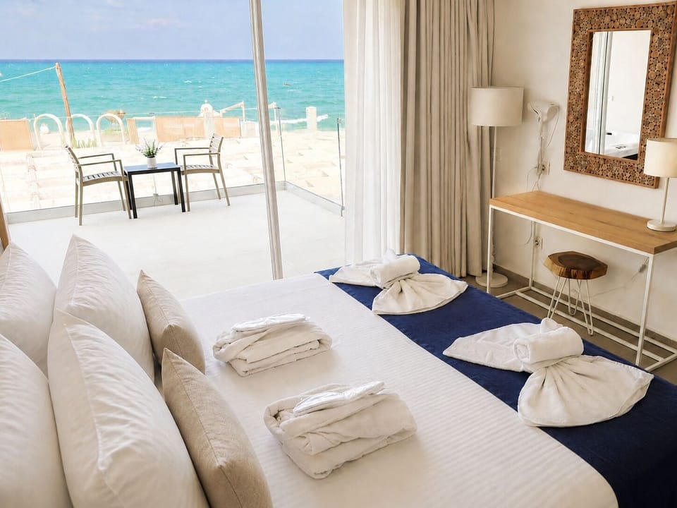 Junior Suite | Hypo-allergenic bedding, WiFi, bed sheets