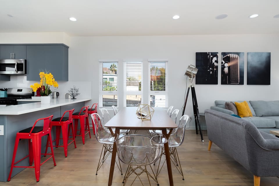 Kitchen area and dining table