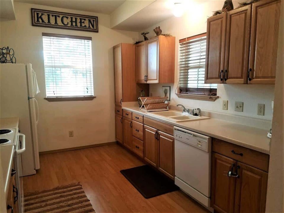 Fully stocked kitchen