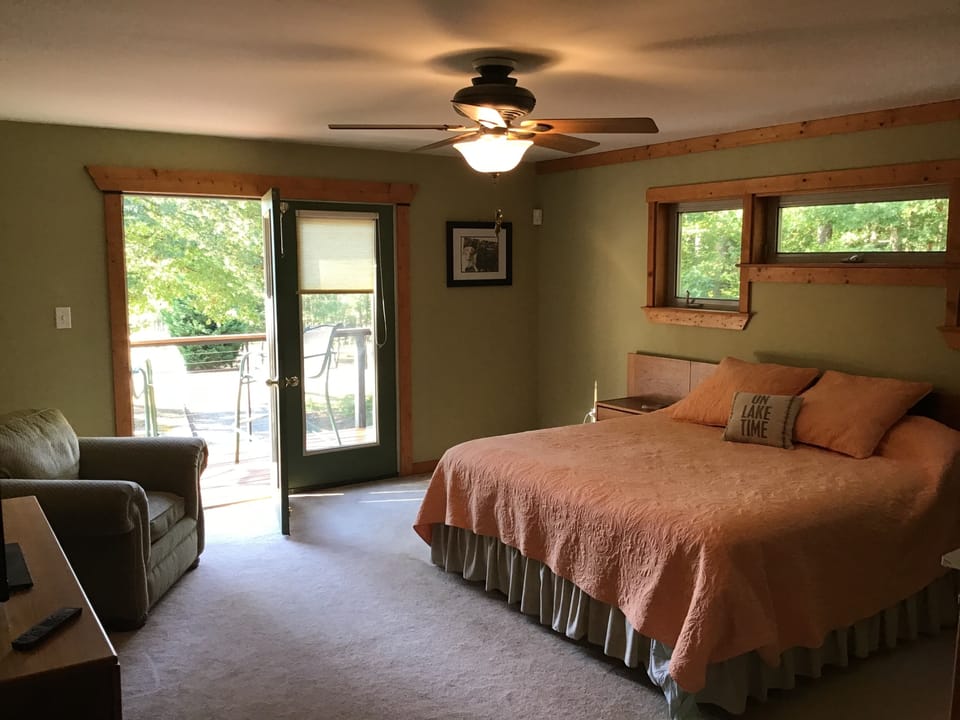 Master bedroom King size bed