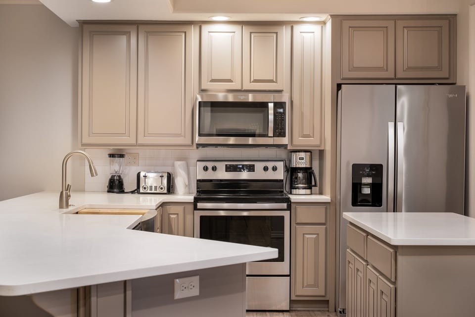 Full Kitchen with Major Appliances