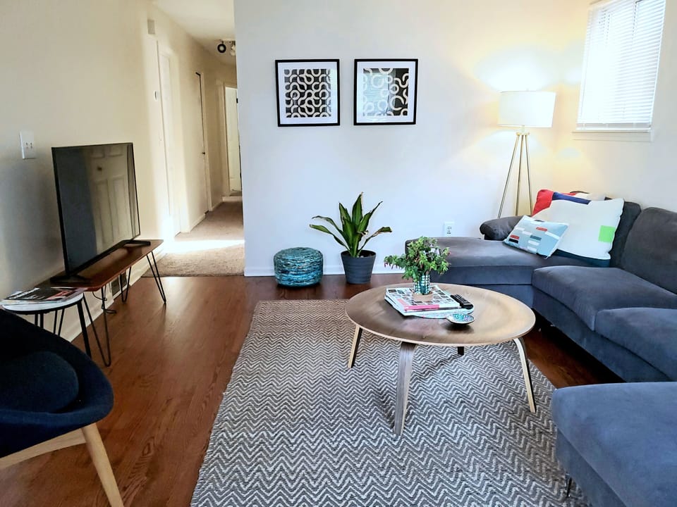 50" Smart TV, high speed BLAST internet