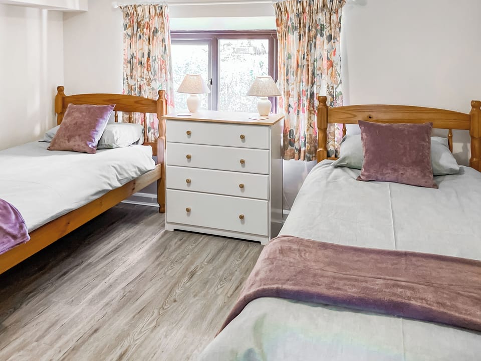 Twin bedroom | Westerley - Clifford Place Cottages, Clifford, near Hay on Wye