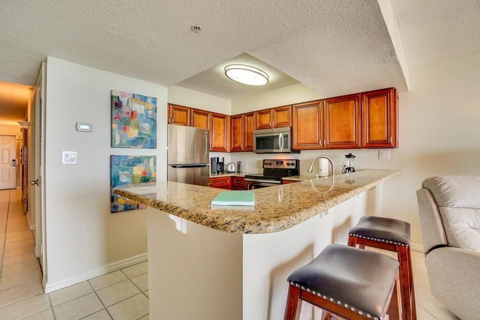 updated kitchen, stainless applicances, new cabinetry and granite counter top
_