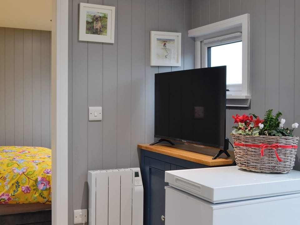 Interior | The Shepherd&rsquo;s Hut - Glenskinno, Montrose