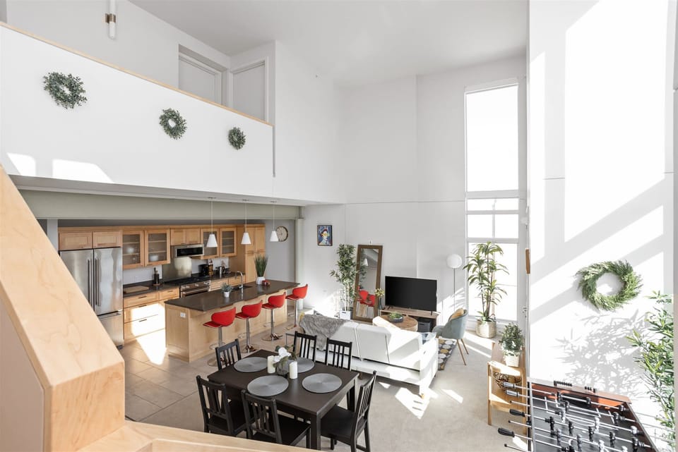 House (3 Bedrooms) | Private kitchen | Fridge, microwave, oven, stovetop