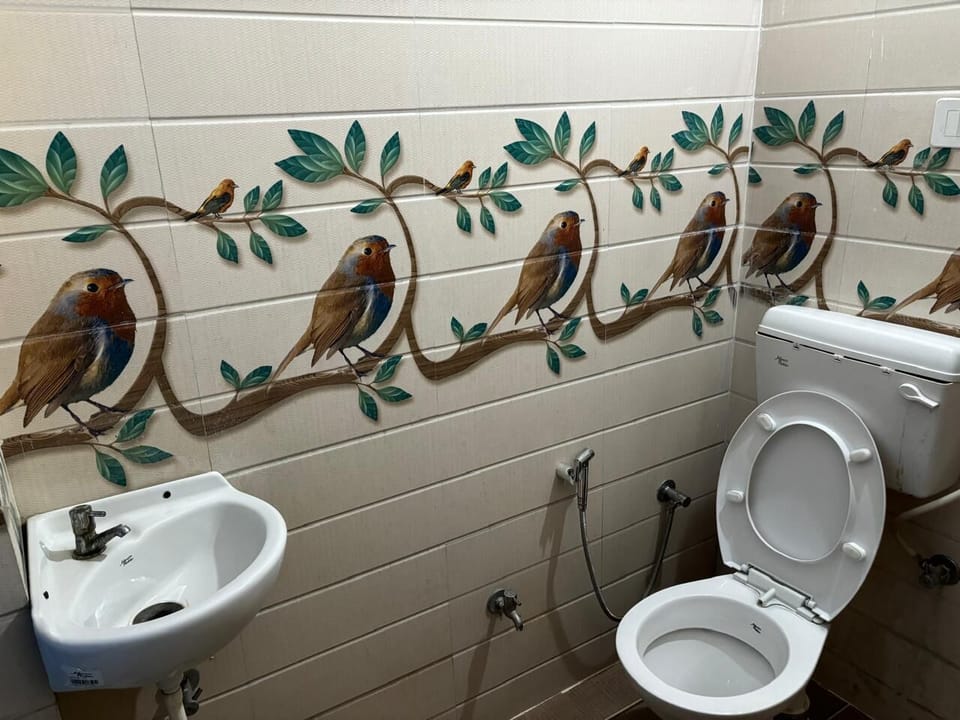 Shower, towels