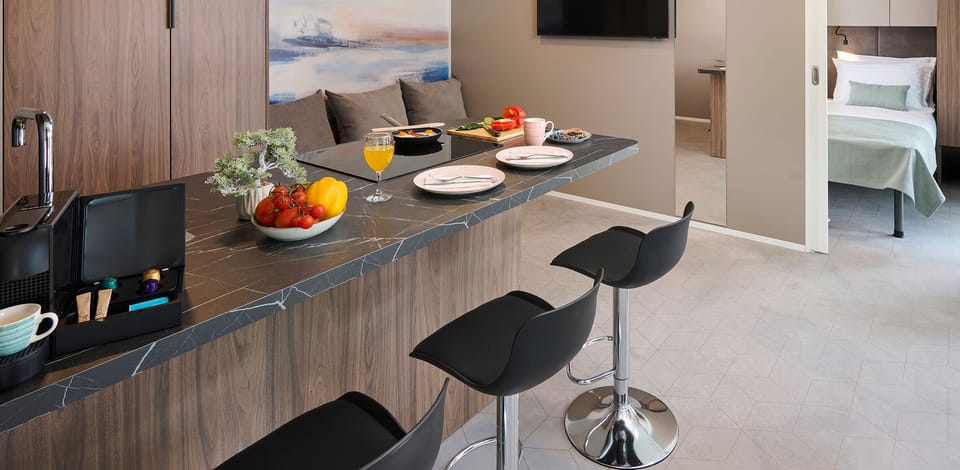 Amber Sea Luxury Holiday Home with private pool | Private kitchen | Mini-fridge, microwave, stovetop, coffee/tea maker