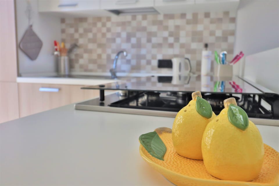 City Apartment, 2 Bedrooms | Private kitchen | Full-size fridge, oven, stovetop, cookware/dishes/utensils
