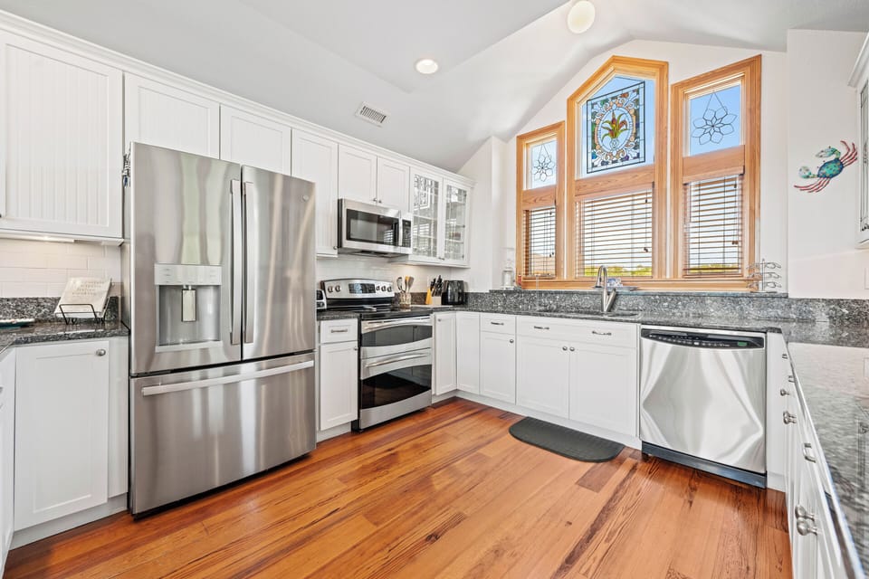 Kitchen - Top Level