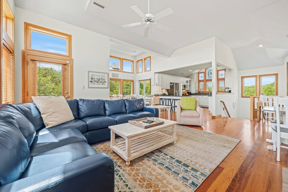 Great Room - Top Level