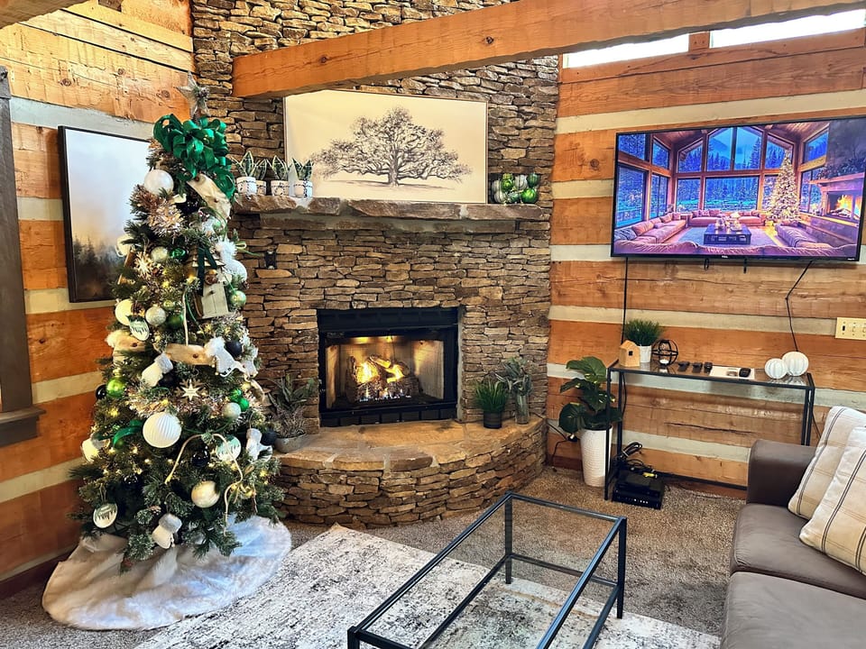 Beautiful Christmas Decor making your Christmas dreams come true!