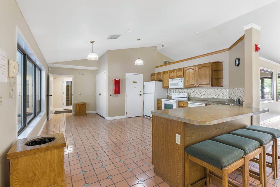 Foothills Clubhouse Interior