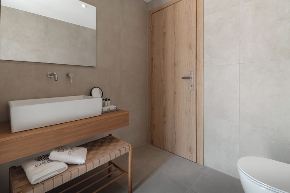 Supreme Suite Sea View Jetted Tub | Bathroom | Shower, designer toiletries, hair dryer, bathrobes