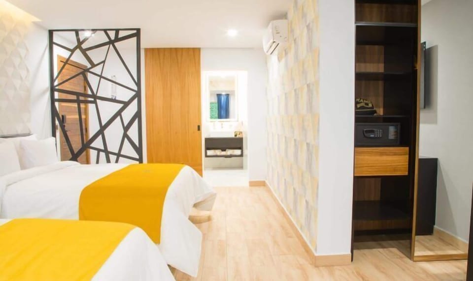 Deluxe Double Room | Premium bedding, minibar, in-room safe, individually decorated
