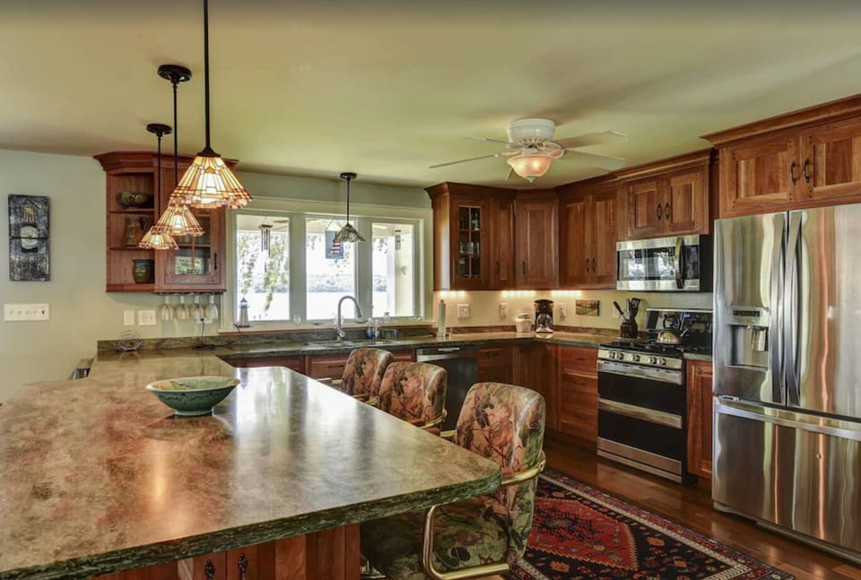 Fully equipped kitchen