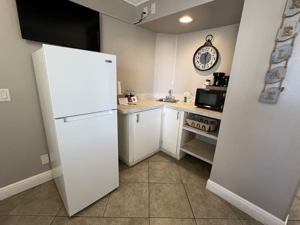Kitchenette