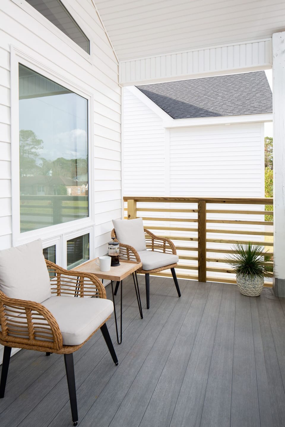 Lovely balcony.