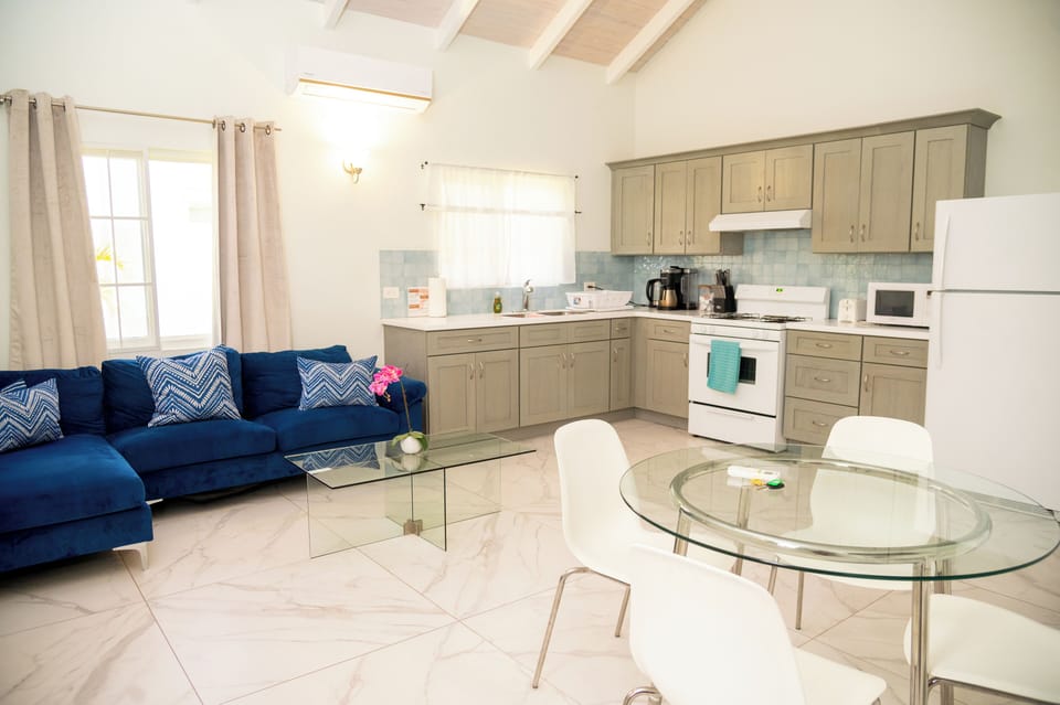 Open plan living, dining, kitchen