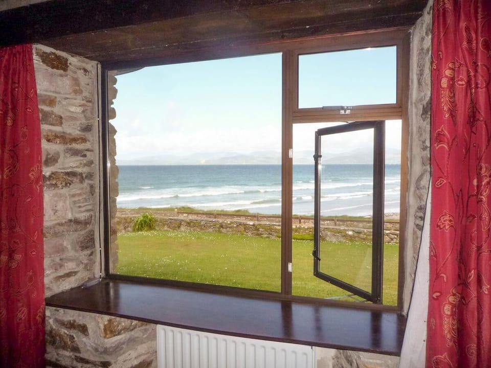 Bungalow, 3 Bedrooms, Fireplace, Sea View | View from room