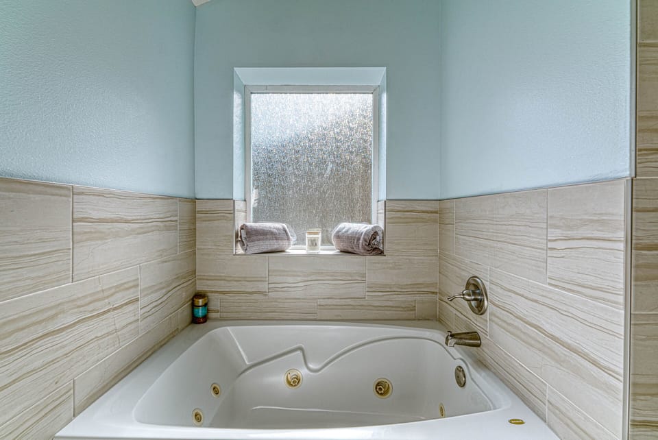 Jetted Tub