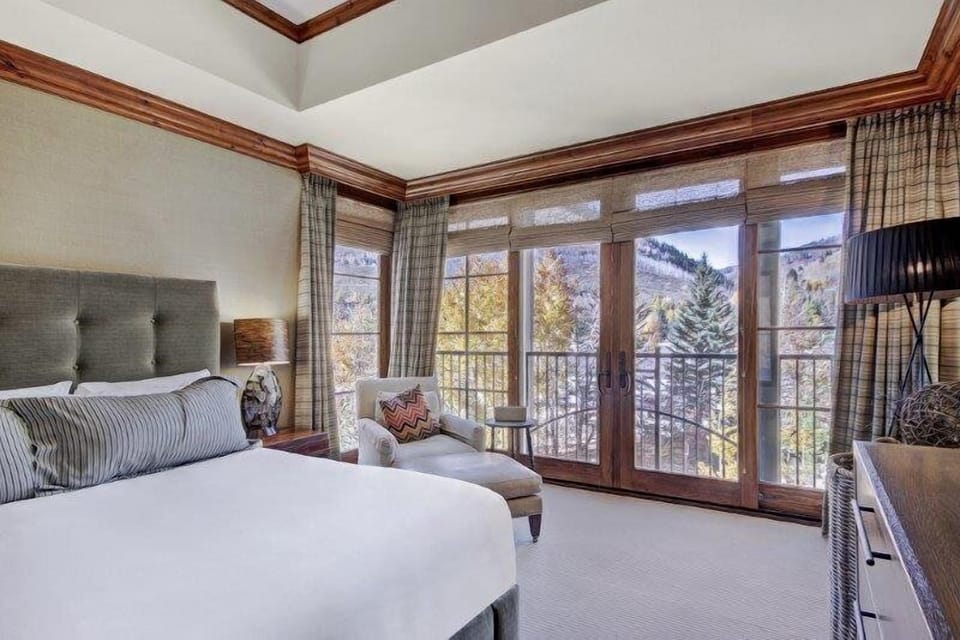 Condo (Vail_Ritz-Carlton_3Bed_MtnView) | 3 bedrooms, free WiFi