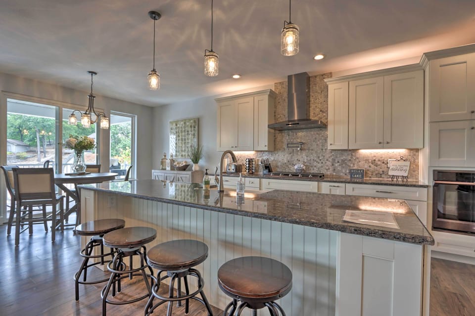 Kitchen | Blender | Air Fryer | Cooking Basics | 3rd Floor (Entry Level)