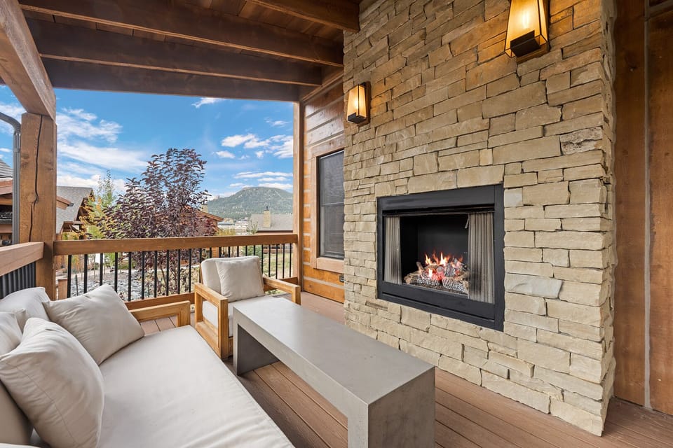 Outdoor Fireplace