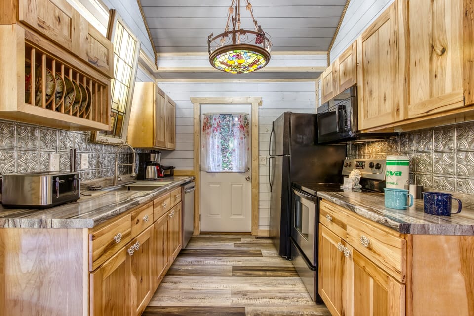 Another view of the kitchen