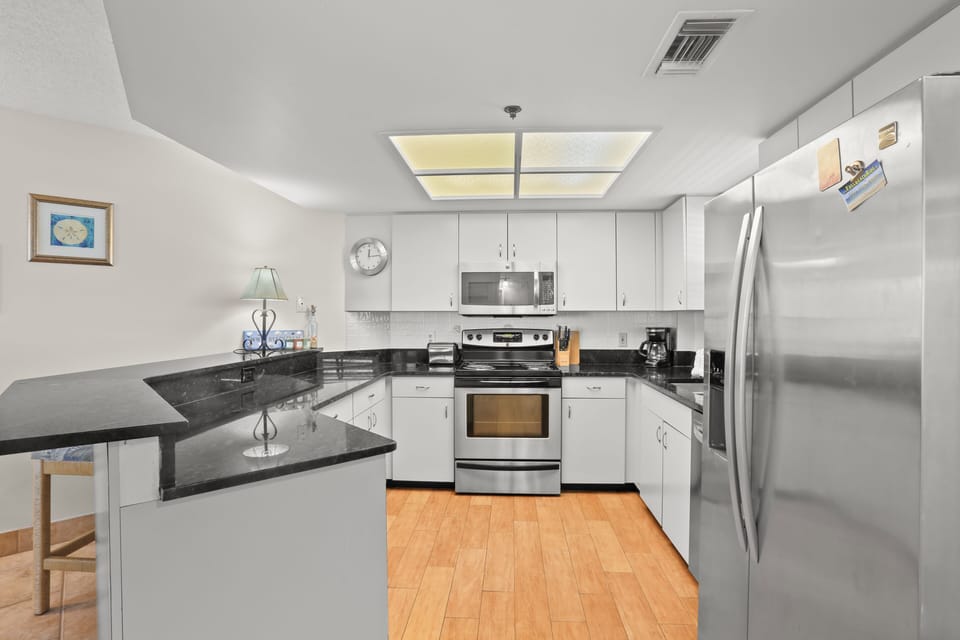 Fully Stocked Kitchen