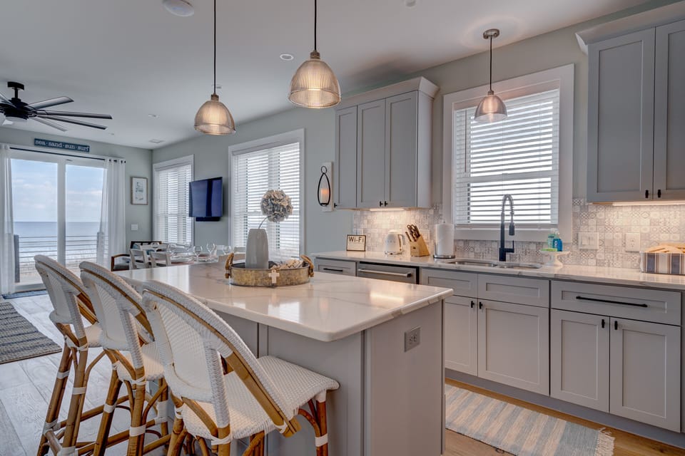 Open floor plan with ocean view