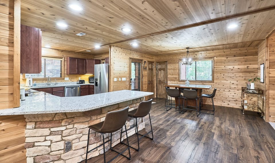 Kitchen and dining 