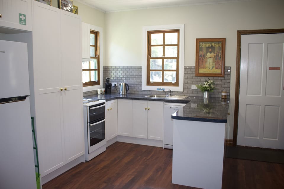 Fully equiped kitchen (with dishwasher).