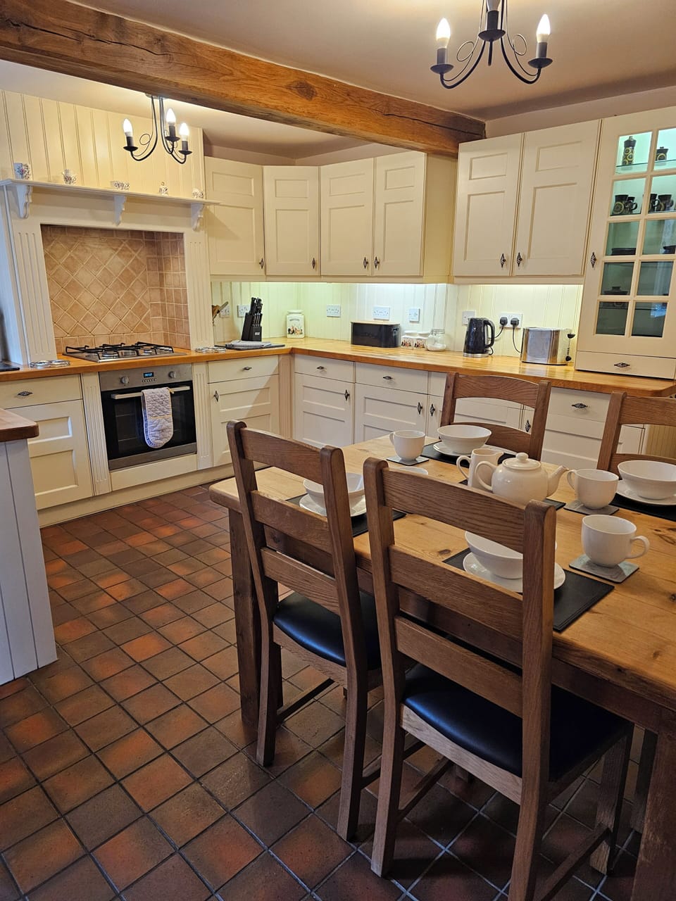 House | Dining
